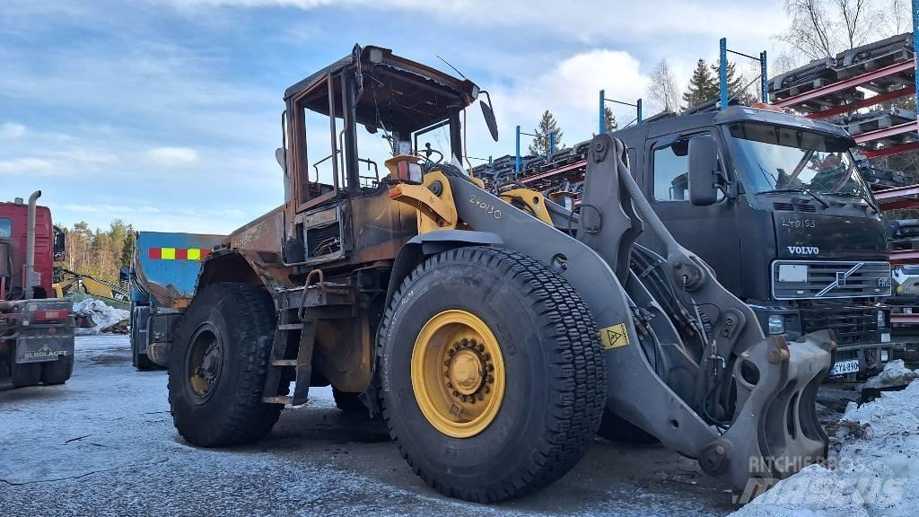 Volvo L90E Pale gommate