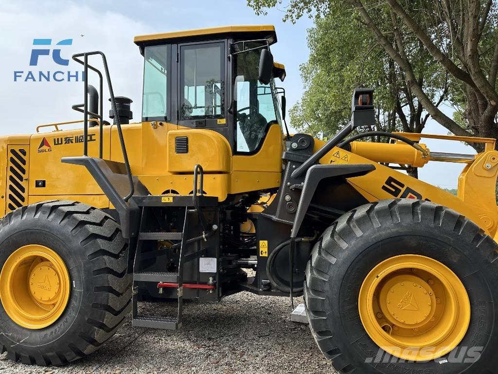 SDLG LG 956 L Pale gommate