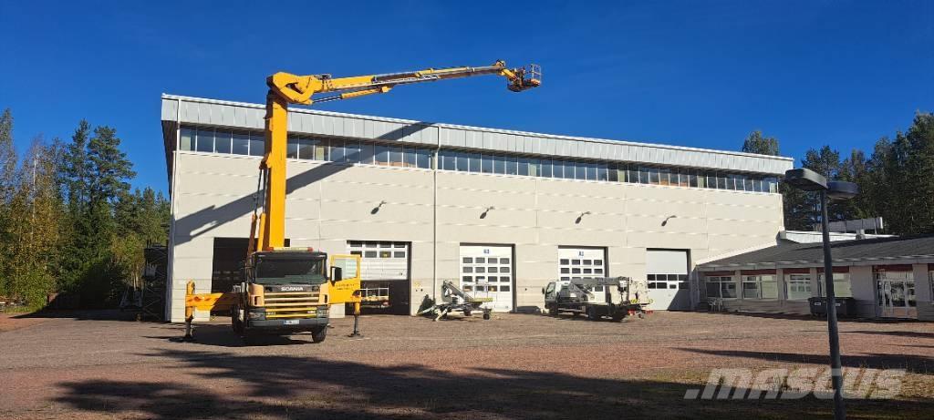 Scania P124 GB Piattaforme autocarrate