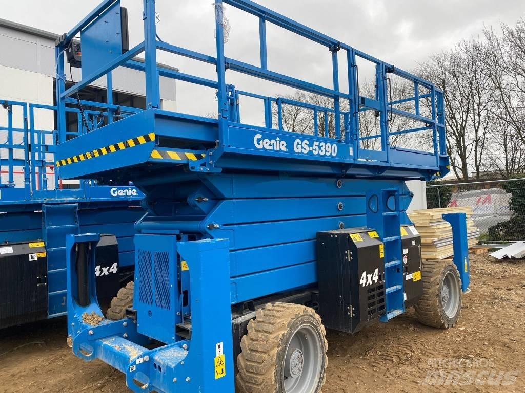 Genie GS 4390 RT Piattaforme a pantografo