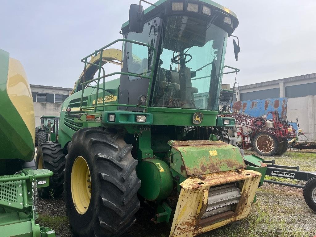 John Deere 7700 Trince semoventi