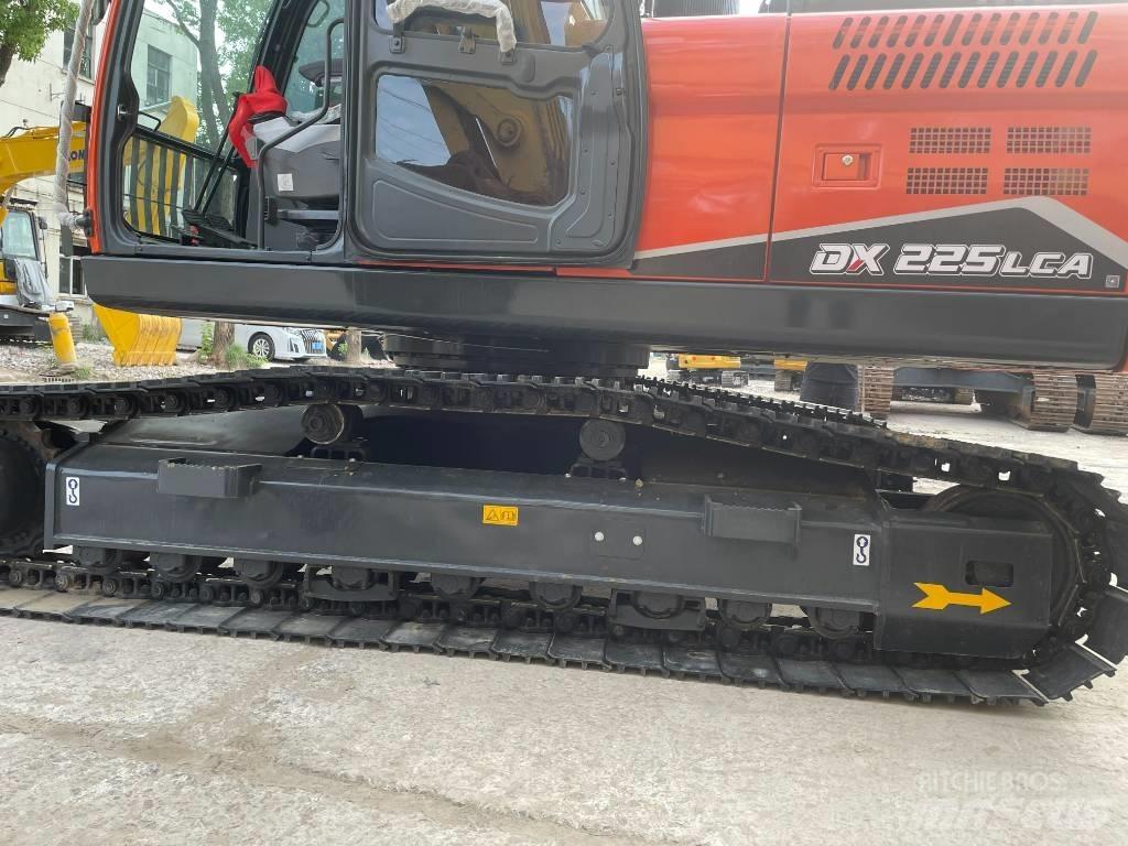 Doosan DX 225 Escavatori medi 7t - 12t