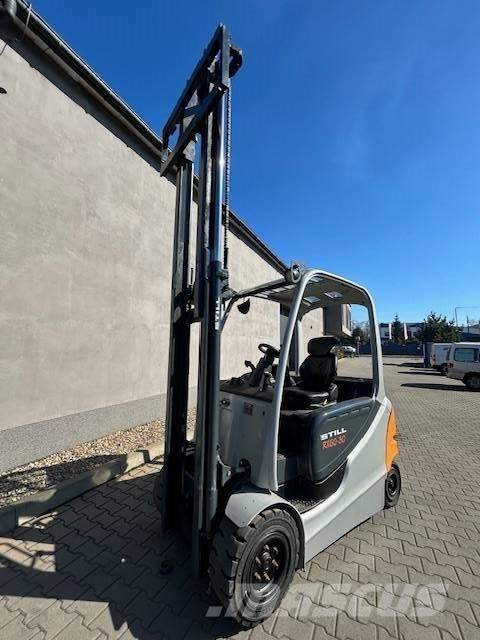 Still RX 60-30 Carrelli elevatori elettrici