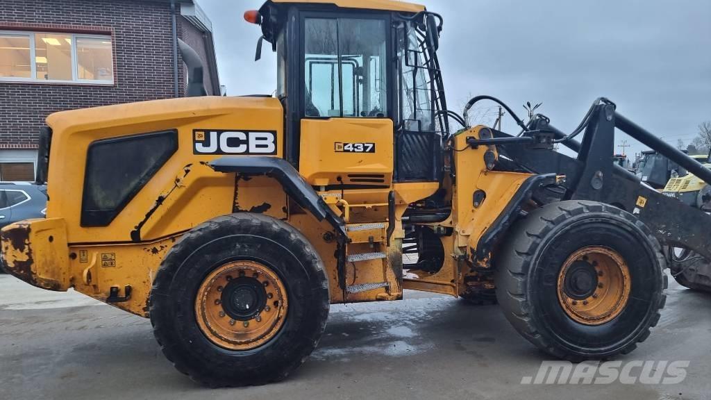 JCB 437 HT Pale gommate