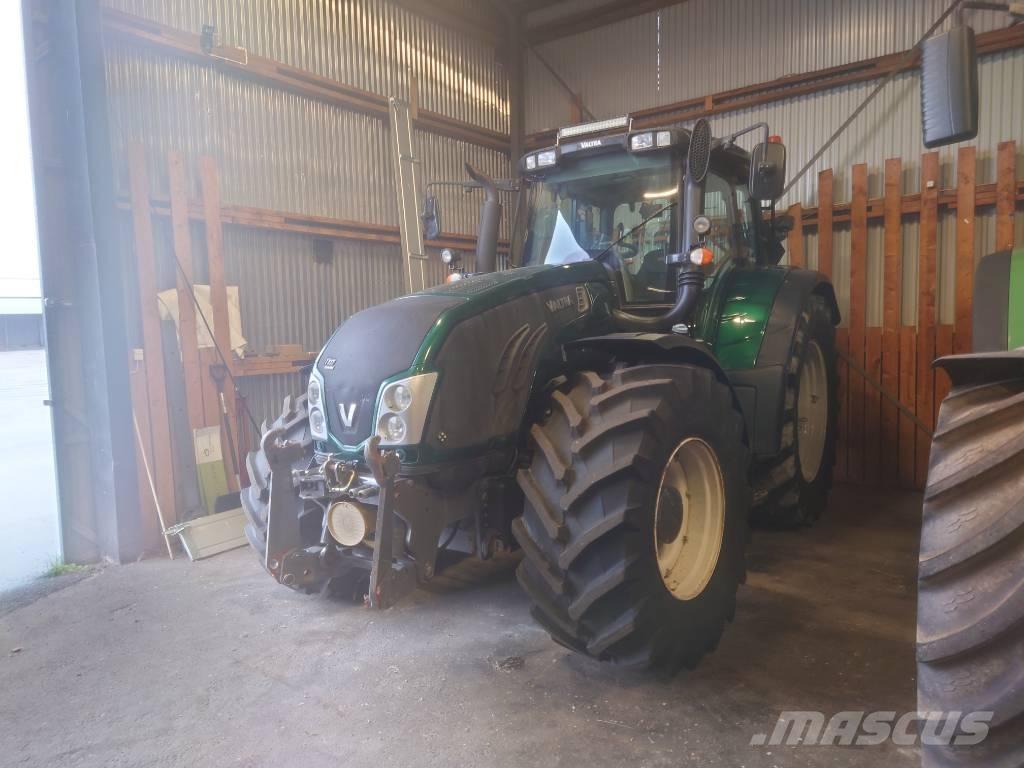 Valtra T 213 V Trattori