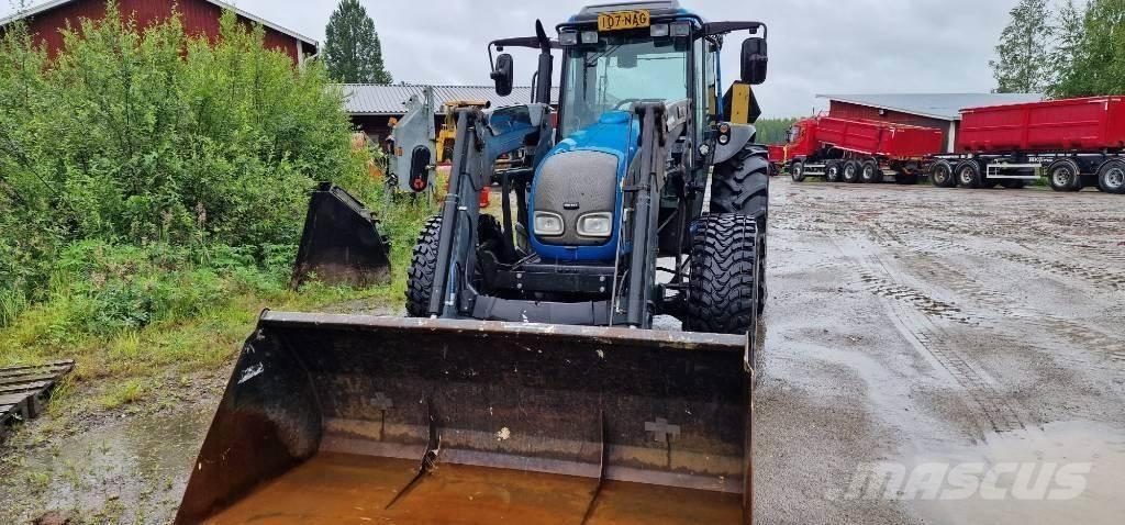 Valtra A85 Trattori