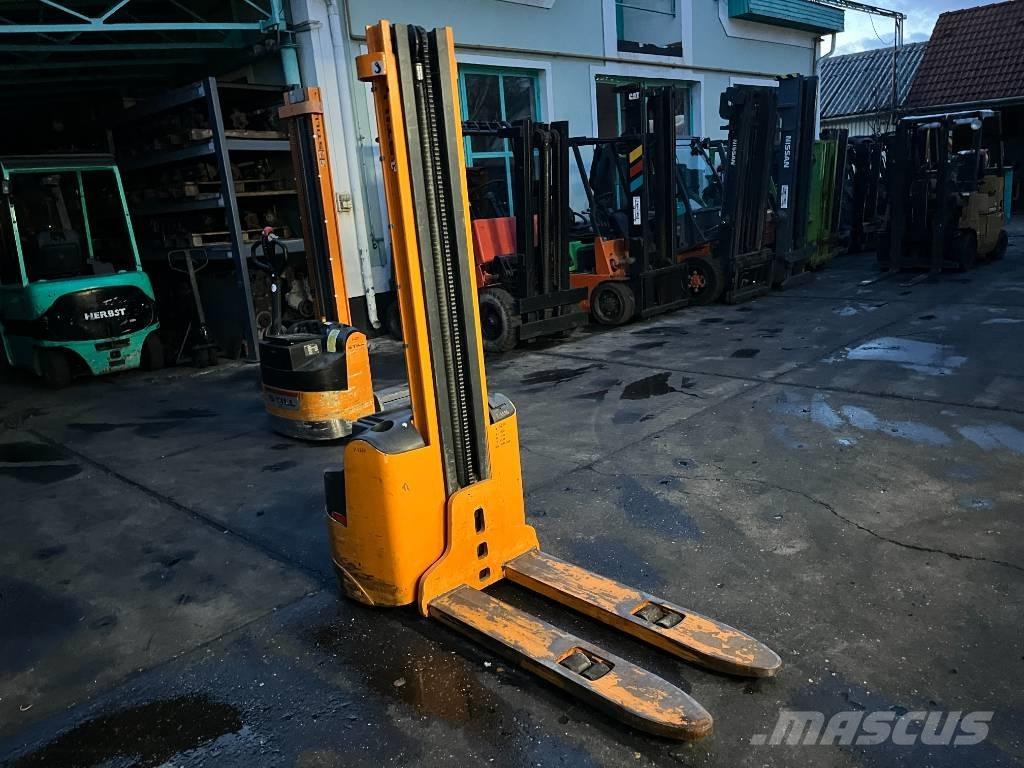 Still EGV12   V-4250 Carelli stoccatori  automatici-usati