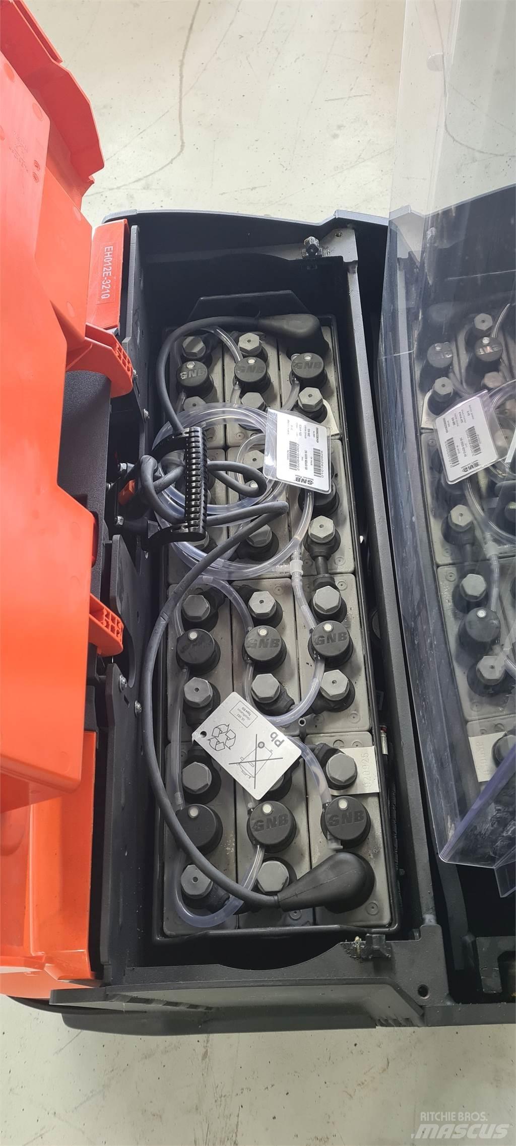 Toyota SWE120L Transpallet uomo a terra