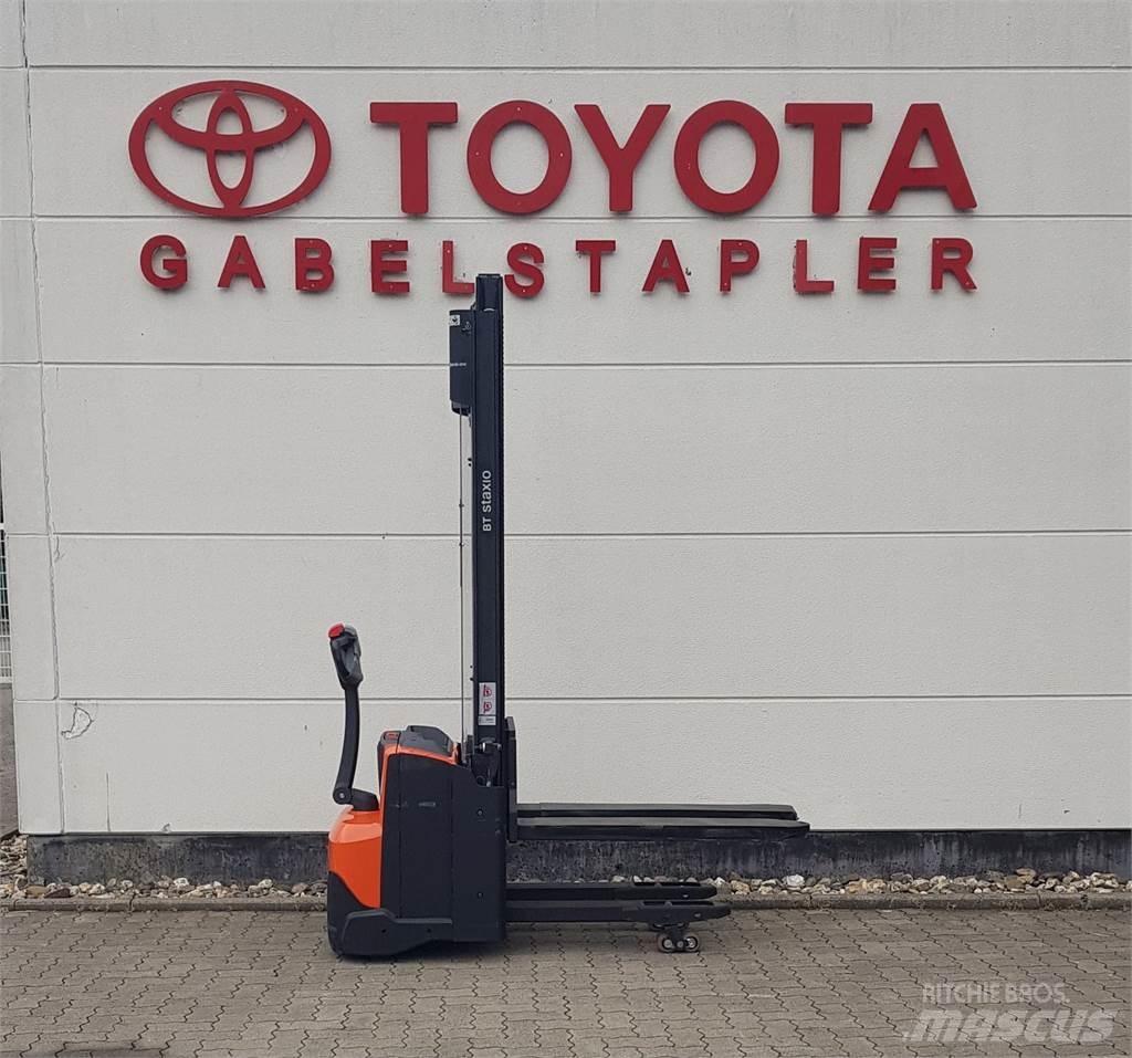 Toyota SWE120L Transpallet uomo a terra