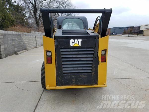 CAT 272 D Mini Pale Gommate