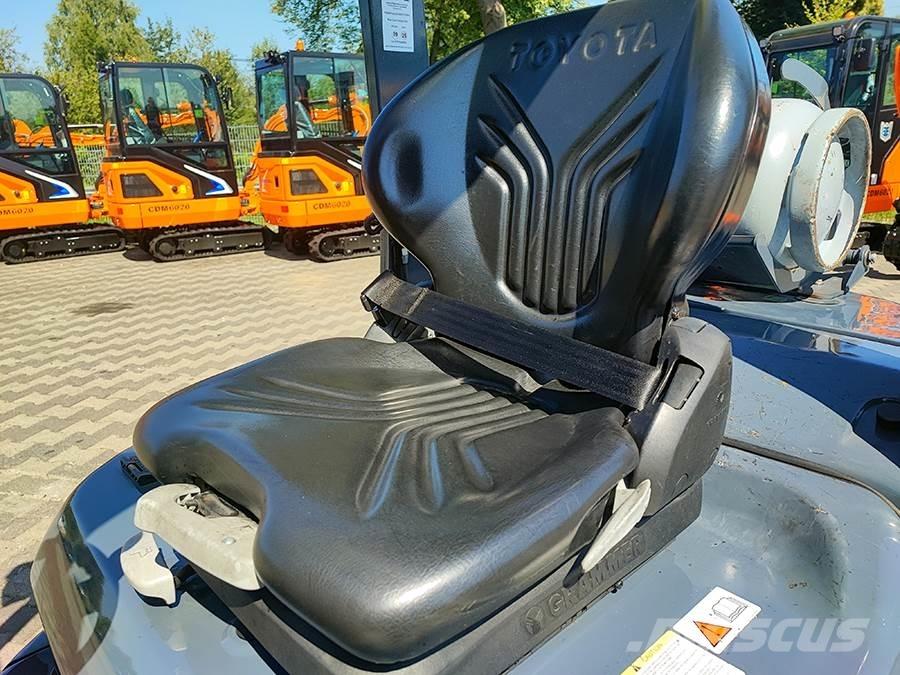 Toyota 02-8FGF25 Carrelli elevatori GPL