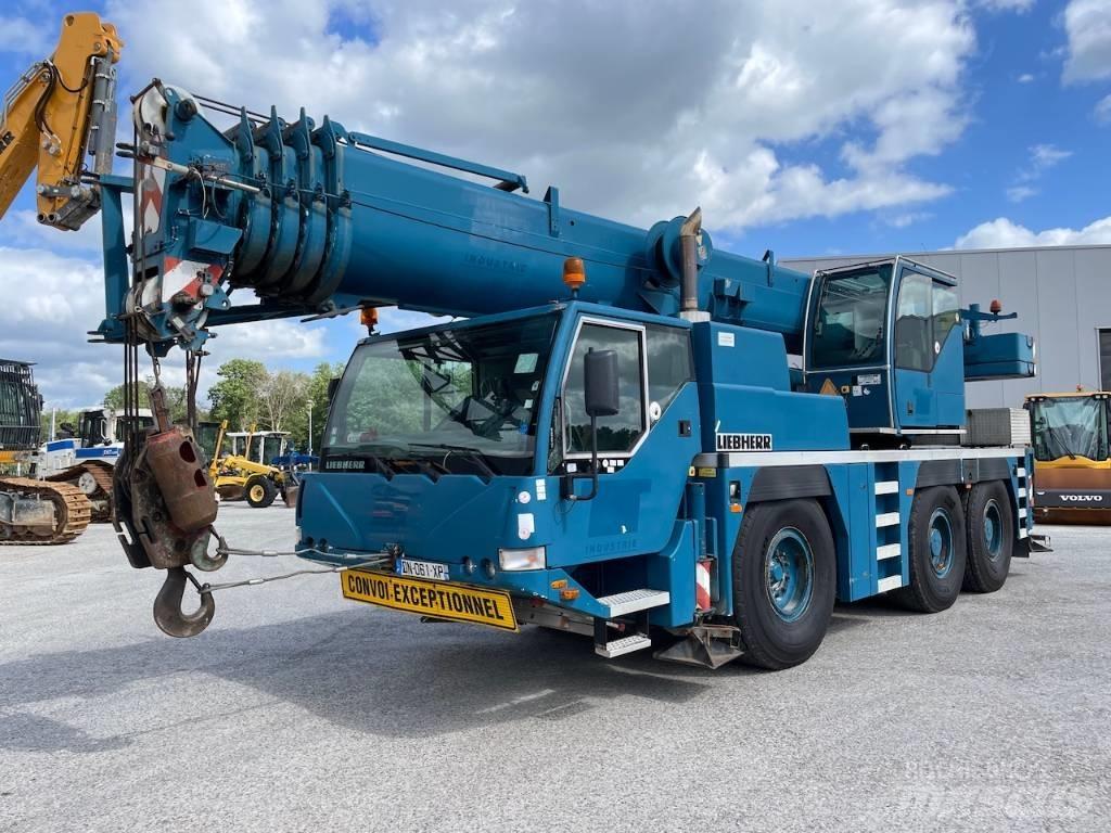 Liebherr LTM 1055-1 Gru per tutti i terreni