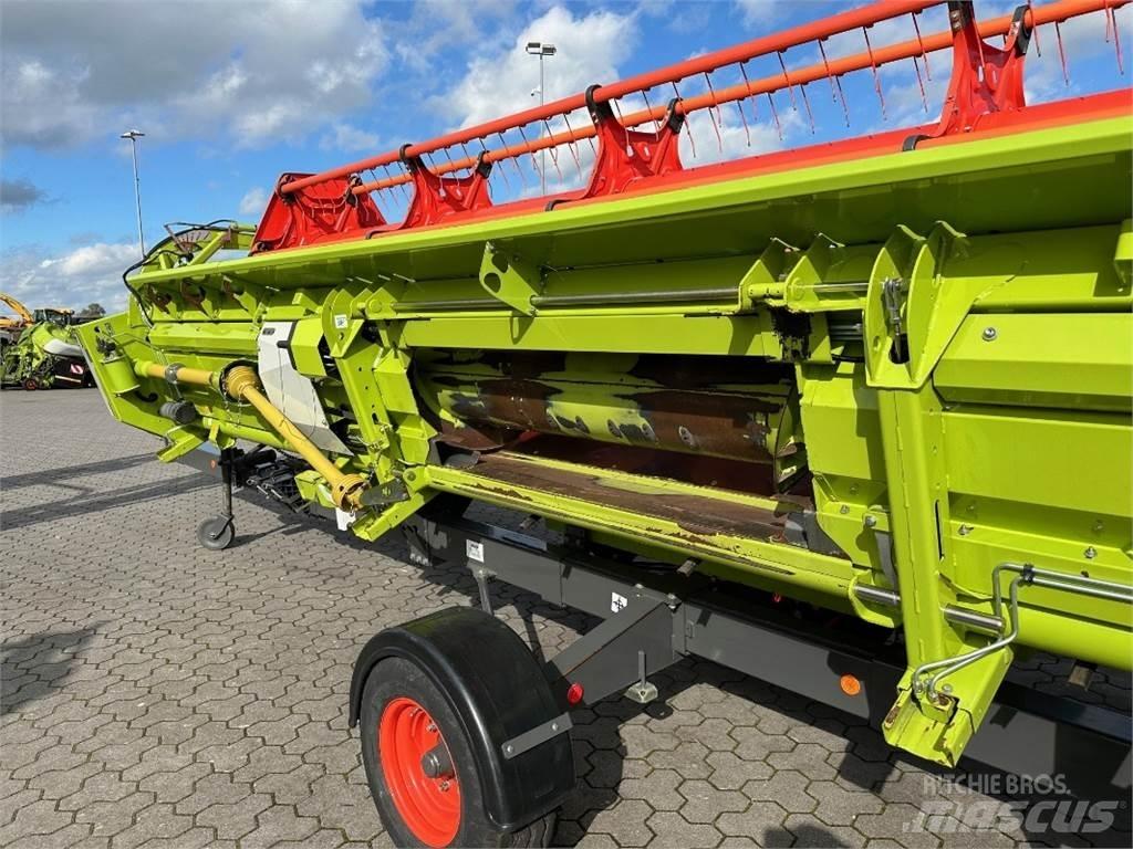 CLAAS Lexion 6800 Mietitrebbiatrici
