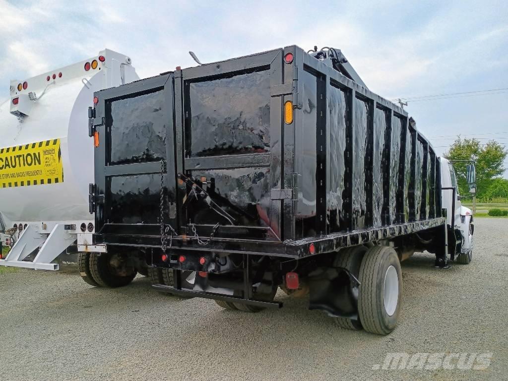 International 4300 Pinze