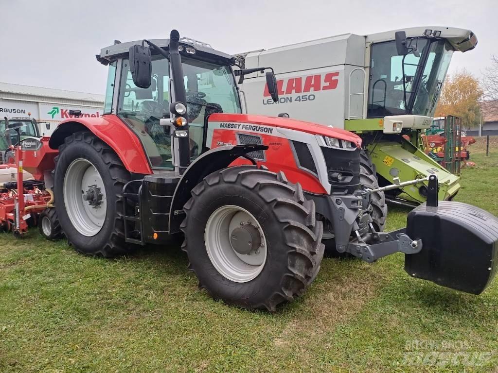 Massey Ferguson 7 S Trattori