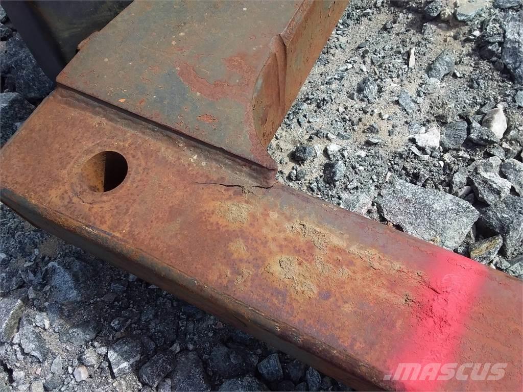 Valmet 890 Altri componenti