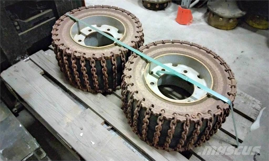 Valmet / Komatsu 360 Decespugliatrici e trinciatrici idrauliche
