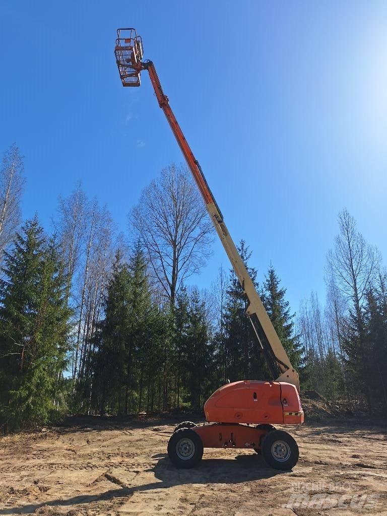 JLG 460 SJ Piattaforme a braccio articolato