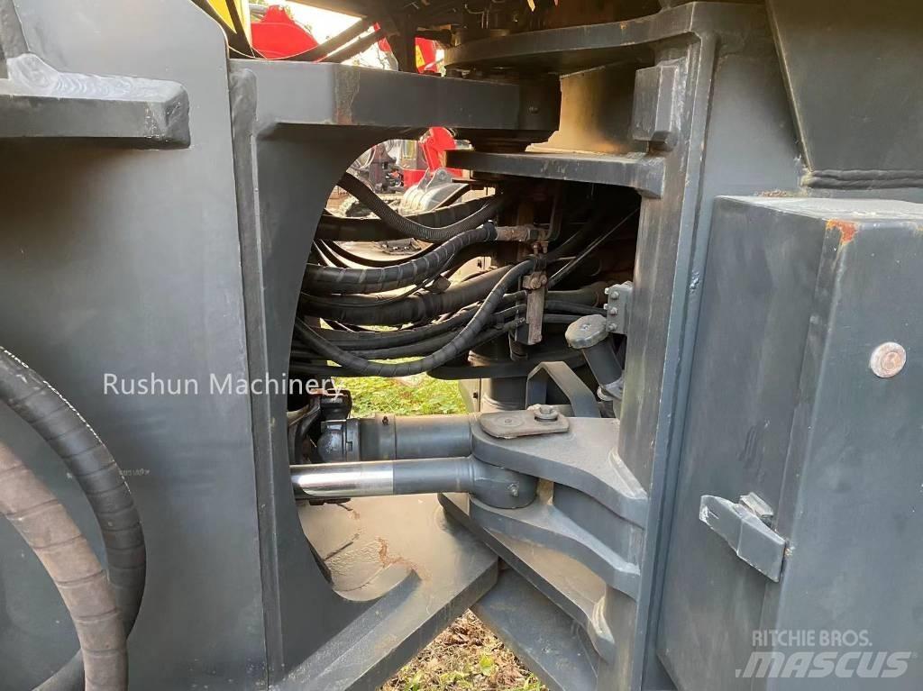 Komatsu WA 470 Pale gommate