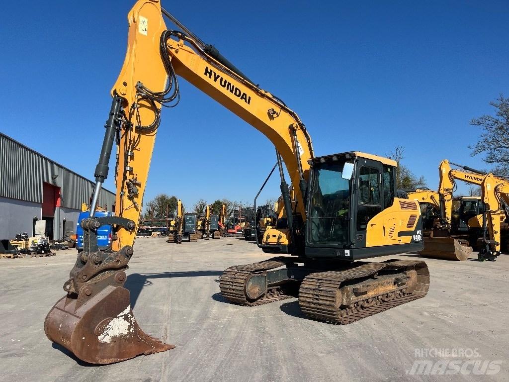 Hyundai HX140L Escavatori cingolati