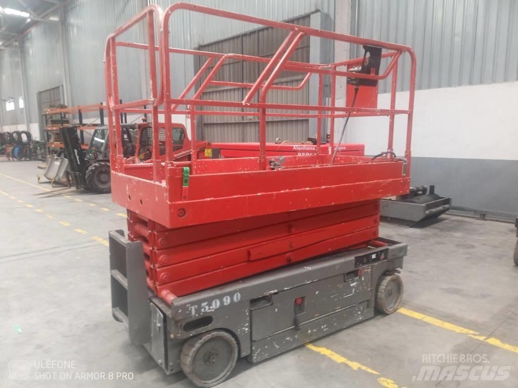 Haulotte Compact 12 Piattaforme a pantografo