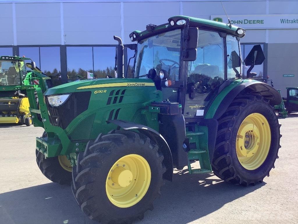 John Deere 6130R Trattori