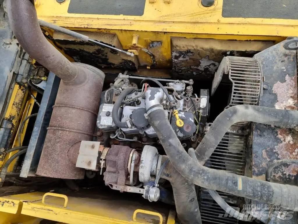 Komatsu PW 160-7 Escavatori gommati