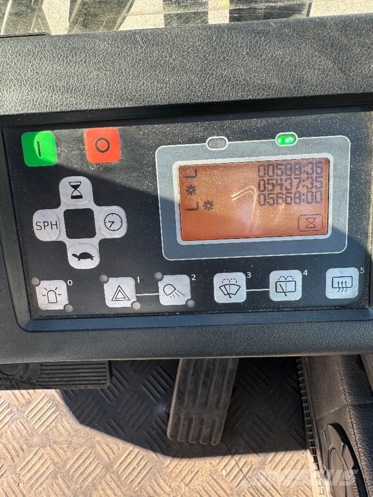 Toyota 8FBMT40 Carrelli elevatori elettrici