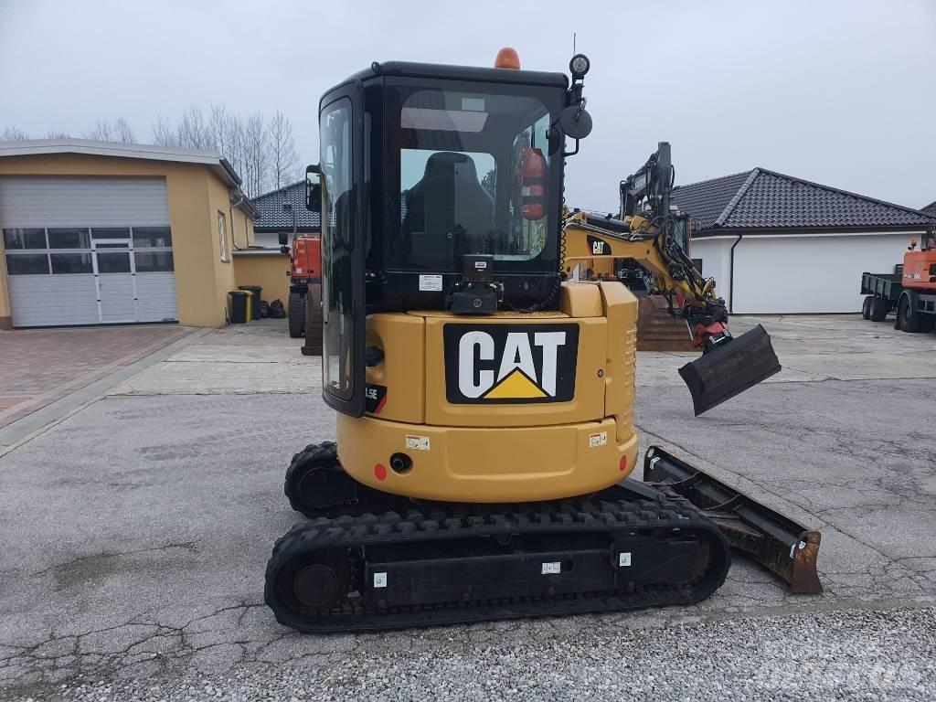 CAT 303.5 E CR Miniescavatori