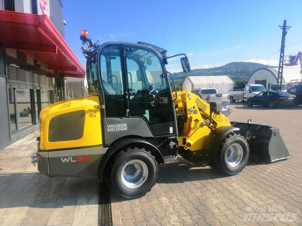 Wacker Neuson WL32 Pale gommate