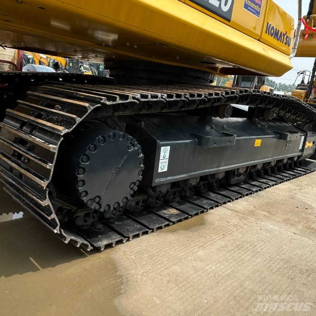 Komatsu 220-8 Escavatori cingolati