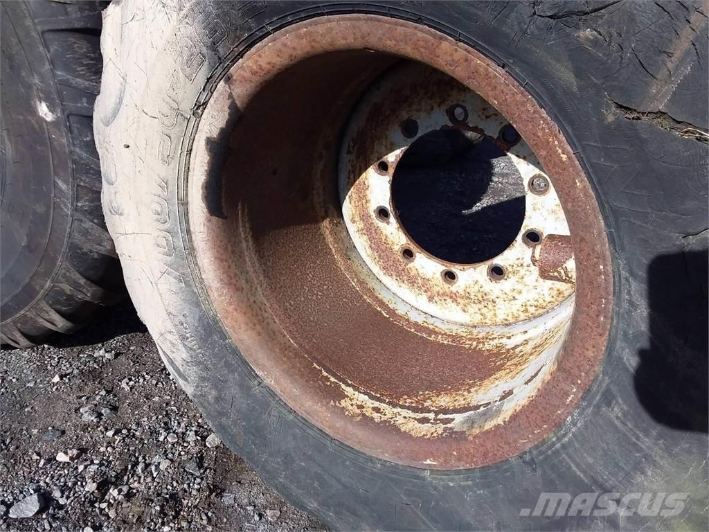 Valmet 860 24x26,5 Pneumatici, ruote e cerchioni