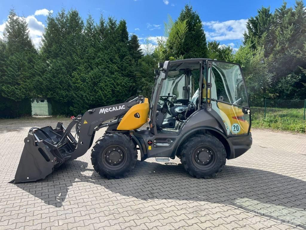 Mecalac AS750 Pale gommate