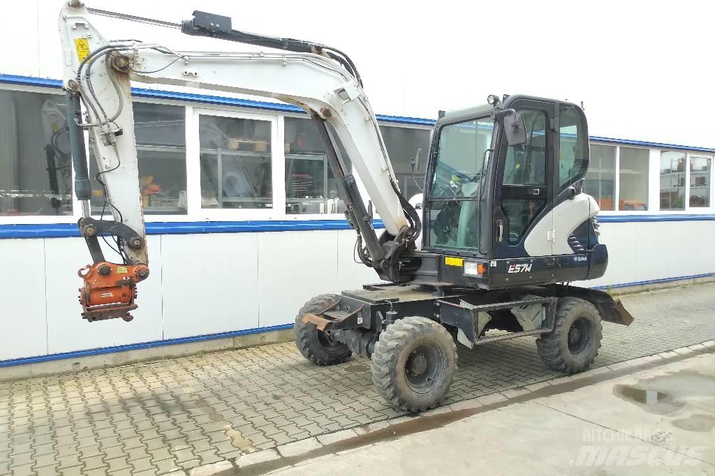 Bobcat W57 Escavatori gommati