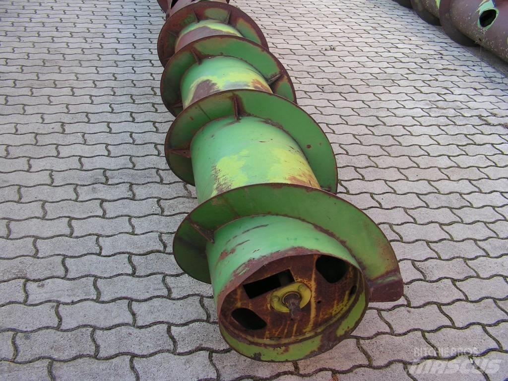 John Deere 818 Testate per mietitrebbie