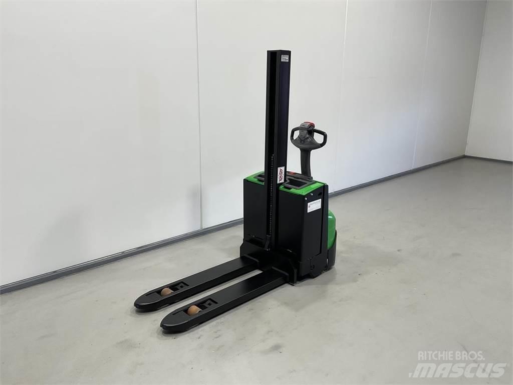 Cesab S208L Carelli stoccatori  automatici-usati