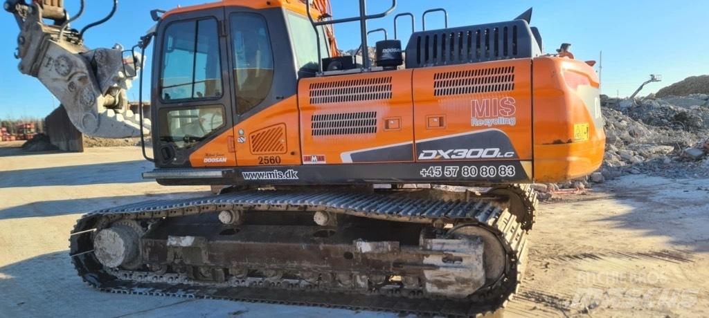 Doosan DX 300 lc 5 Escavatori cingolati