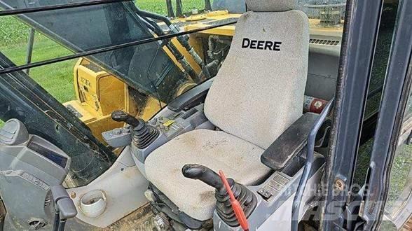 John Deere 210G LC Escavatori cingolati