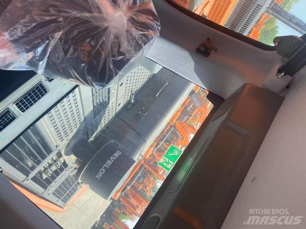 Develon DX 450 Escavatori cingolati