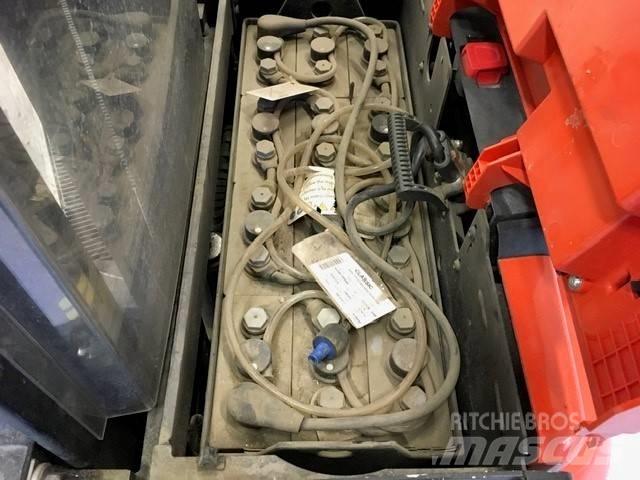 Toyota SWE 120 L Transpallet uomo a terra