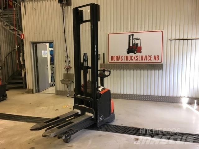 Toyota SWE 120 L Transpallet uomo a terra