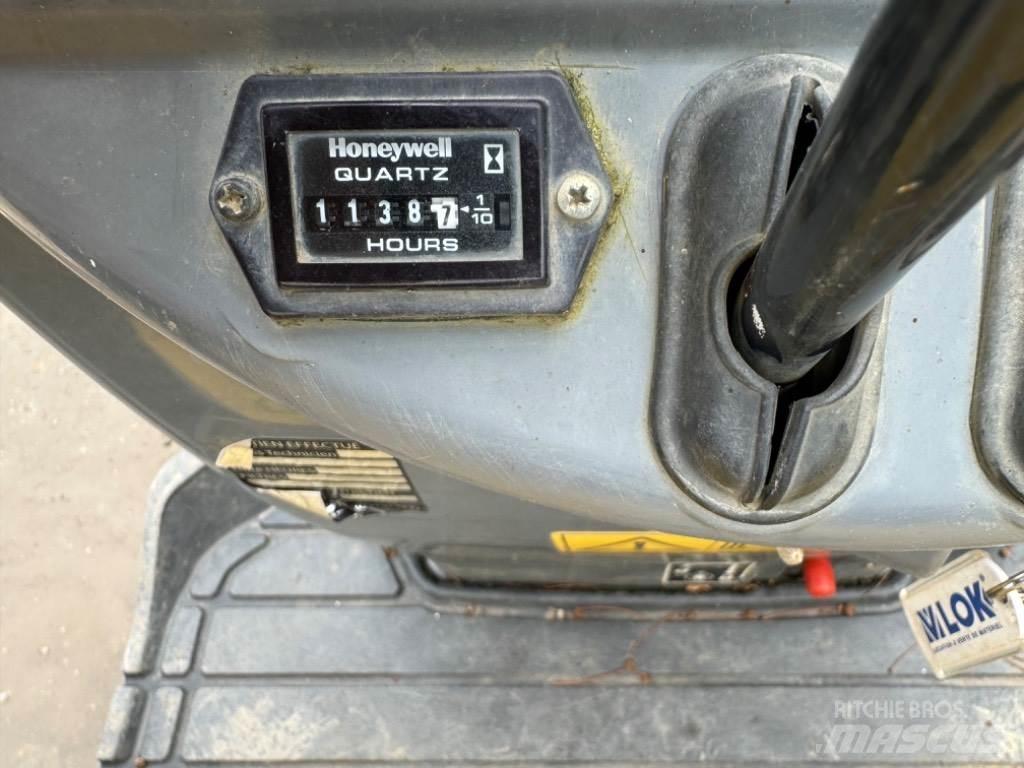 Yanmar SV08 (AH896) Miniescavatori