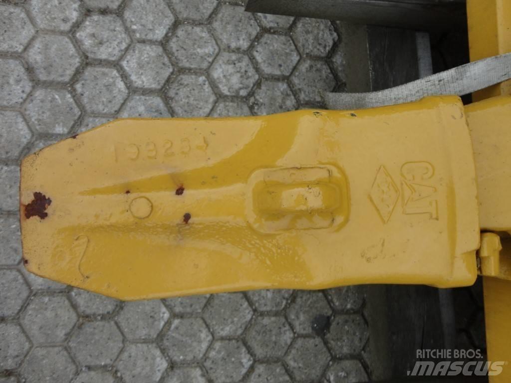 CAT 374 CAT bucket Benne