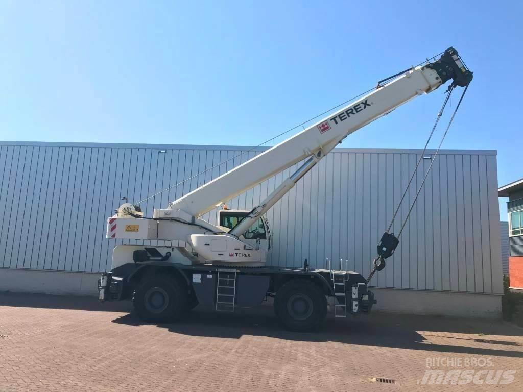 Terex 1075 Gru per terreni difficili