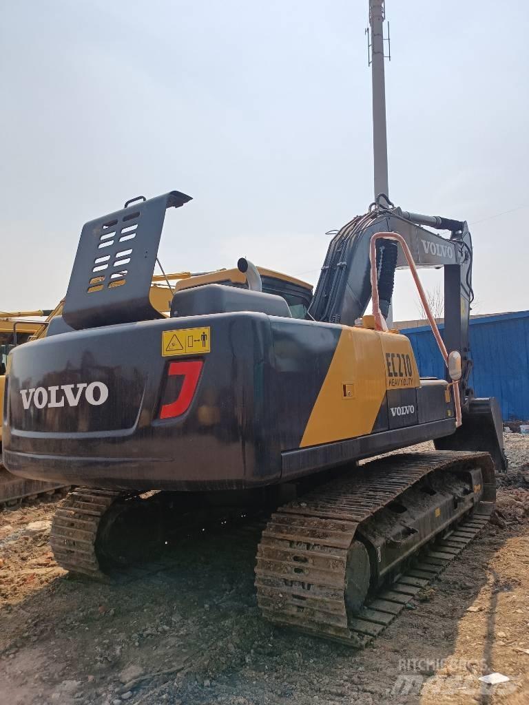 Volvo EC 210 Escavatori medi 7t - 12t