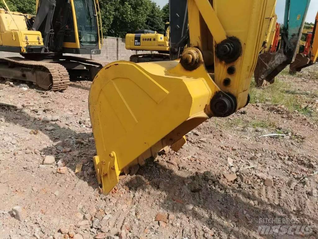 Komatsu PC 200 Escavatori cingolati