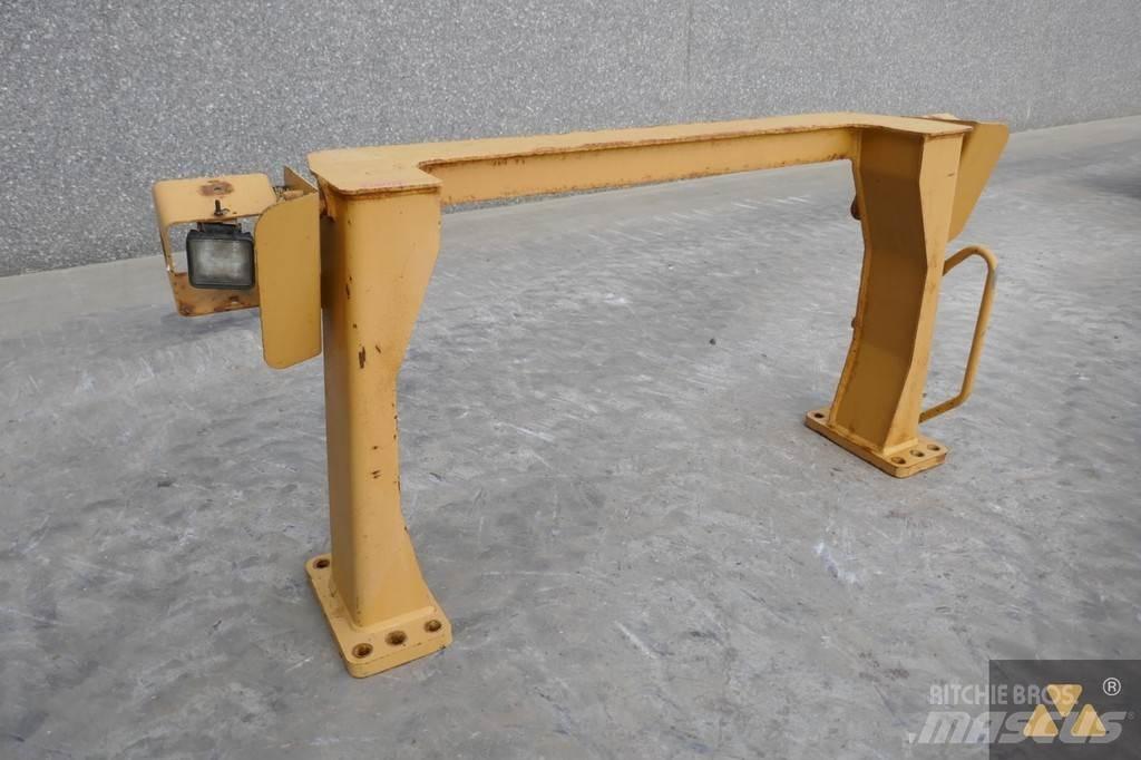 CAT 208-8705 Cabine e interni