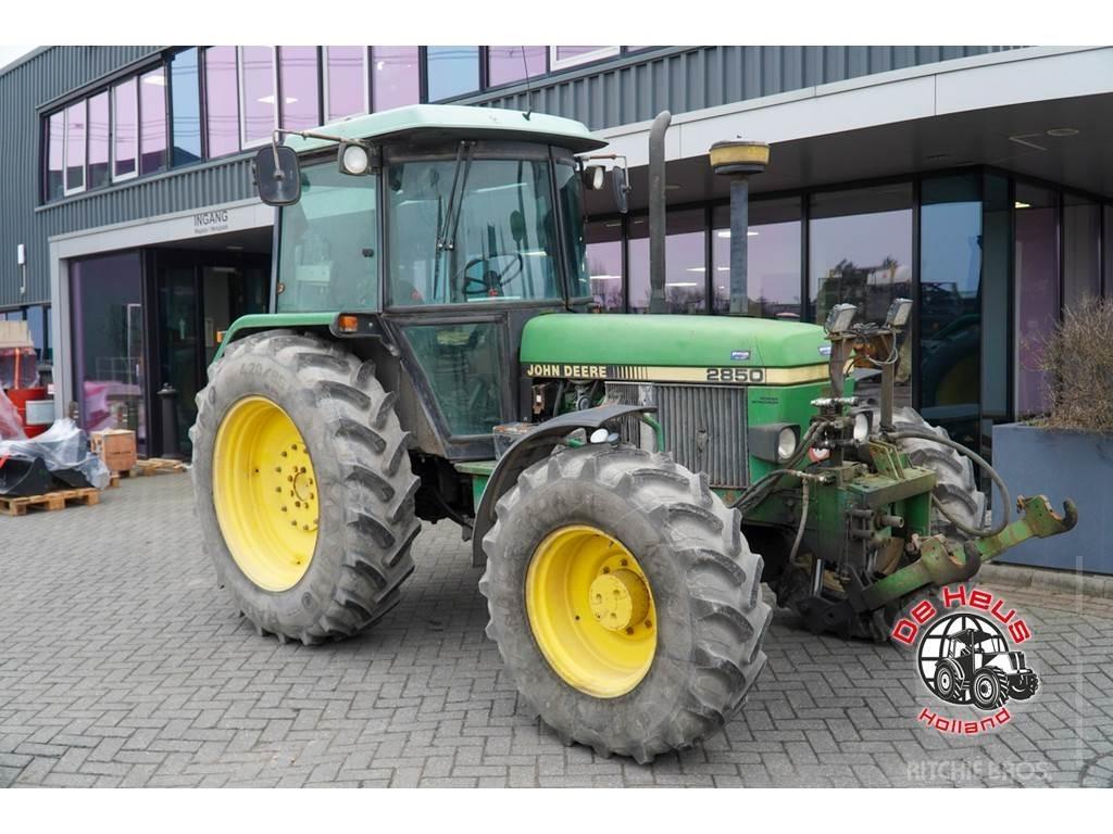 John Deere 2850 Trattori