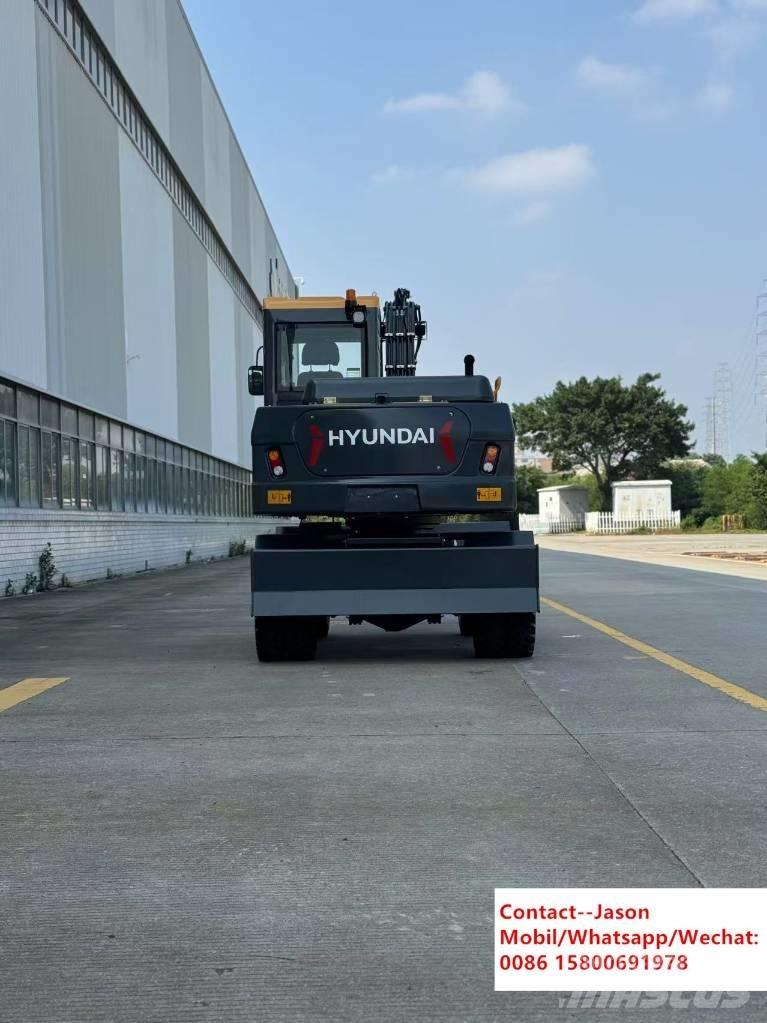 Hyundai HW80 Escavatori gommati