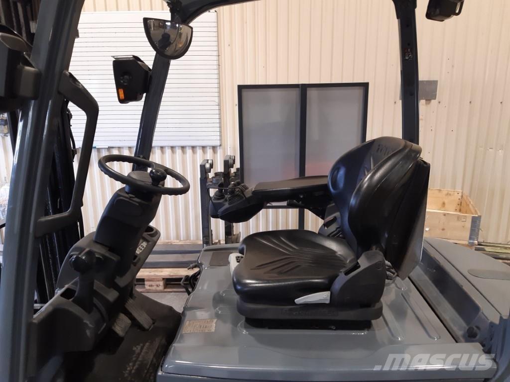 Toyota 8FBMT18 Carrelli elevatori elettrici